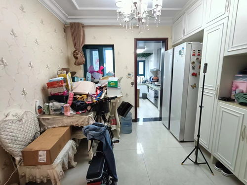 邯鄲恒大名都 精裝130平三室二手房，拎包入住送車位，老證可過戶